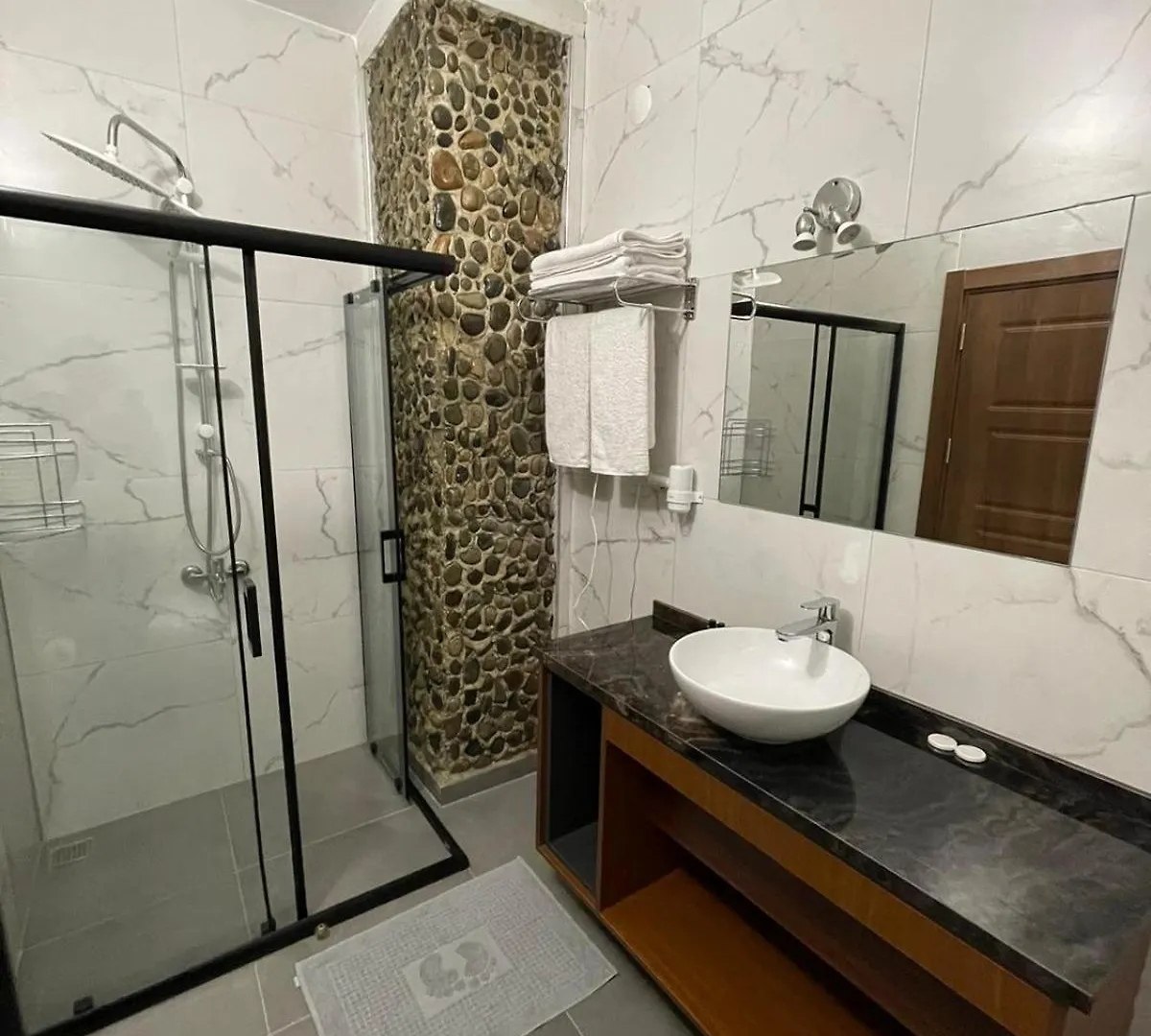 Aho 103 Dag Manzarali Oda Trabzon